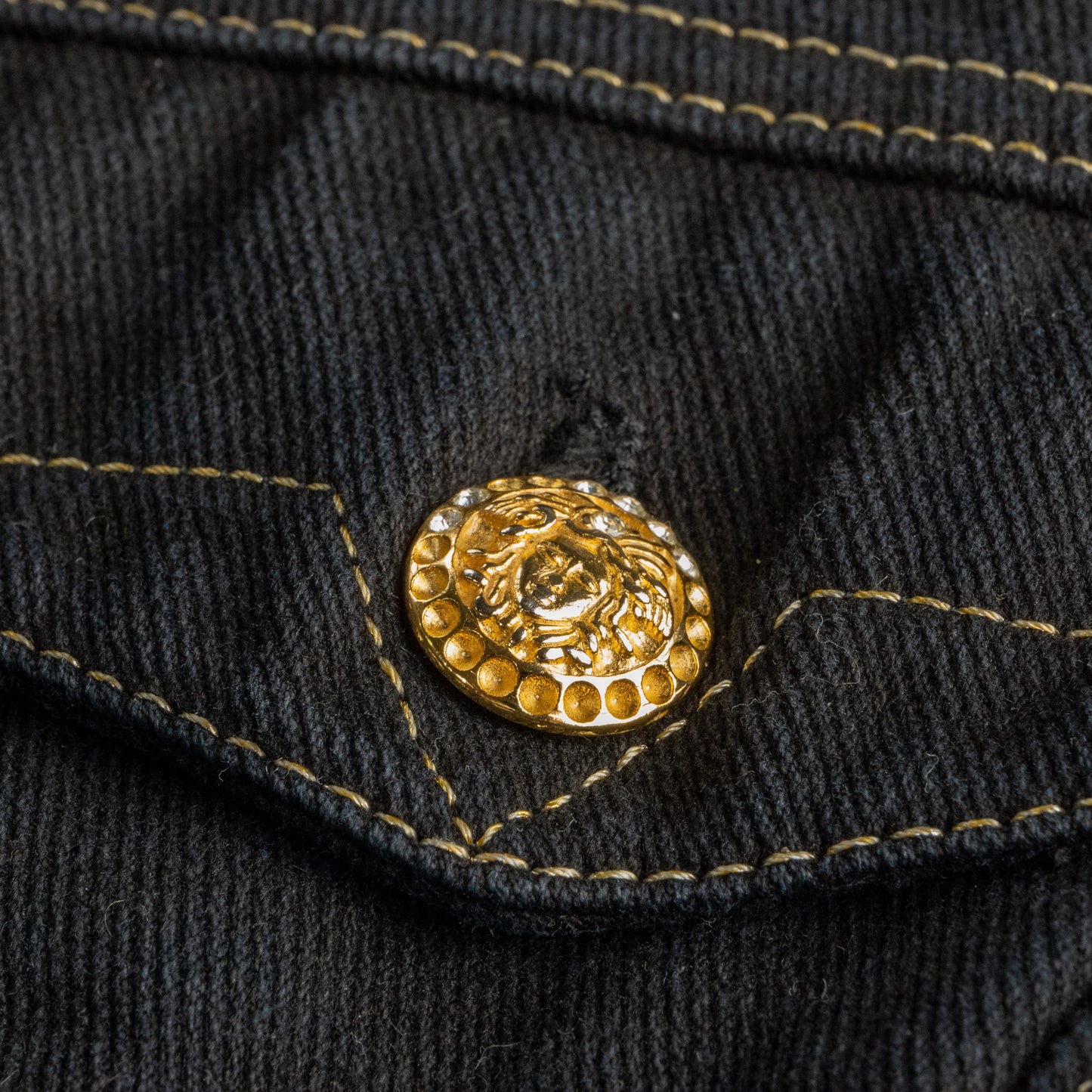Archival VERSACE Jeans Couture Jacket Black Denim Gold Medusa Buttons 90s Collector Piece Cropped Runway Era Ittierre Italy Vintage Rare M