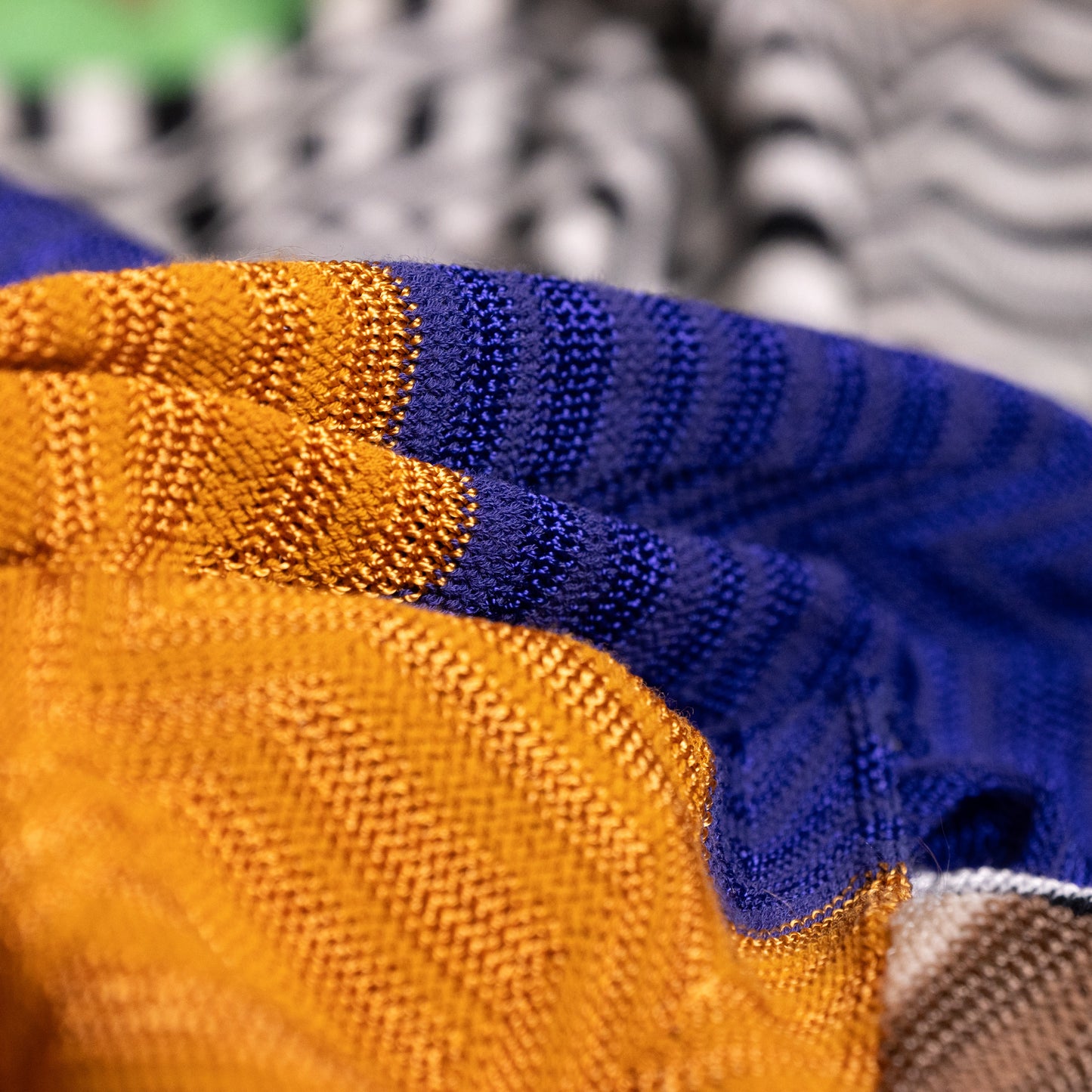 Archival Missoni Angela Missoni Era Chevron Knit Dress Color Block Optical Illusion Italian Y2K Fashion Sculpture Size M L