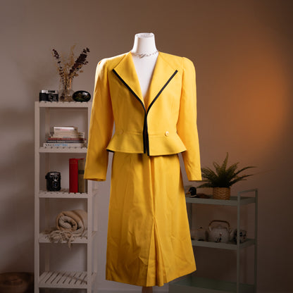 Archival Louis Feraud Paris Skirt Suit 80s Power Suit Canary Yellow Black Graphic NOS Deadstock West Germany Size XS S