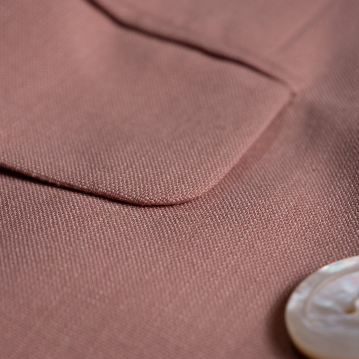 Archival Gianfranco Ferre Mainline Blazer 80s Mattioli Sculptural Dusty Pink Wool Mohair Double Breasted Jacket Size M L IT 46