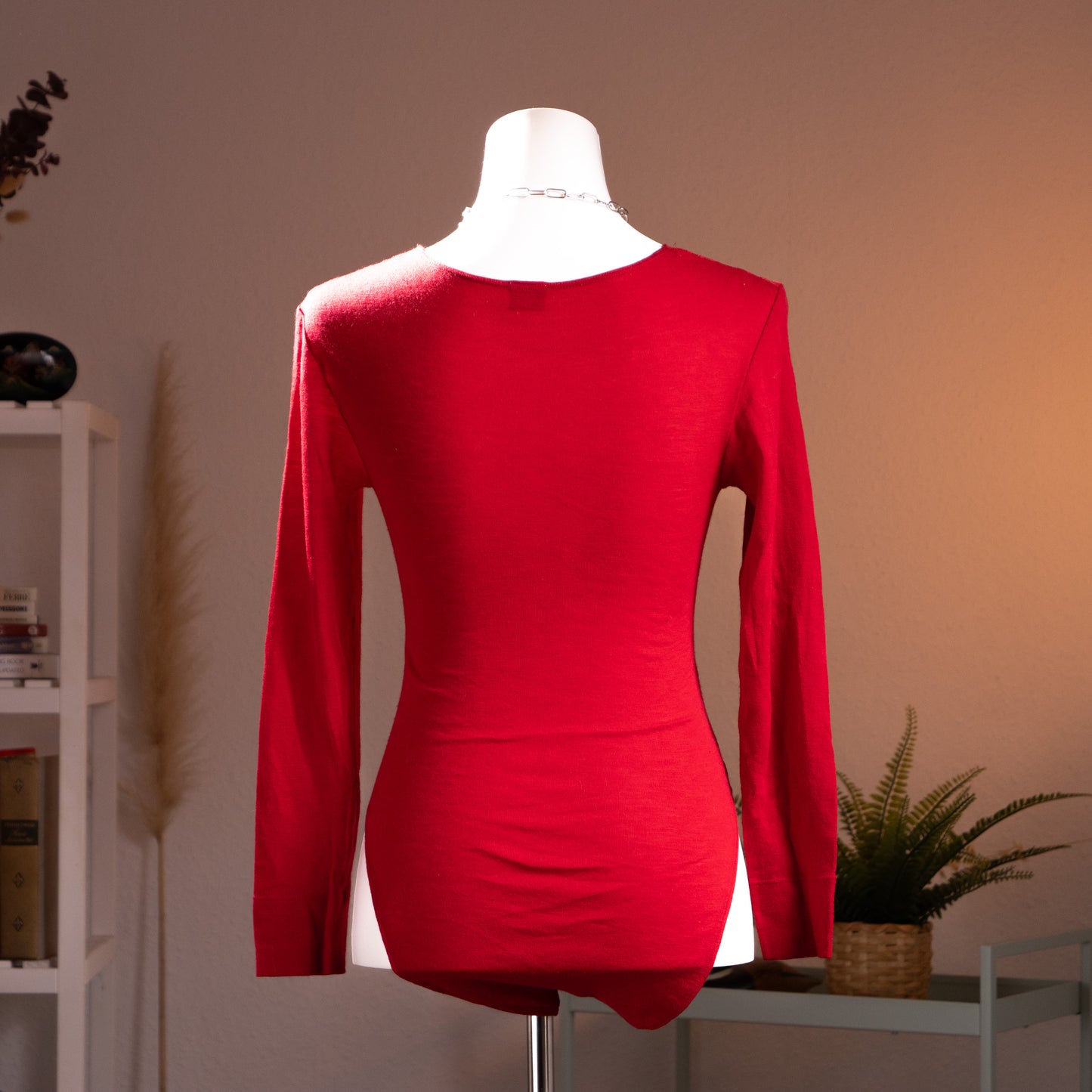 back view Archival La Perla Tricot 90s Crimson Red Wool Lace Bodysuit – deep crimson red fine wool long sleeves with sheer floral Leavers lace V-neckline yoke, lace midriff panel, underwired moulded cups, thong cut, museum quality Italian lingerie, product shot on dress form