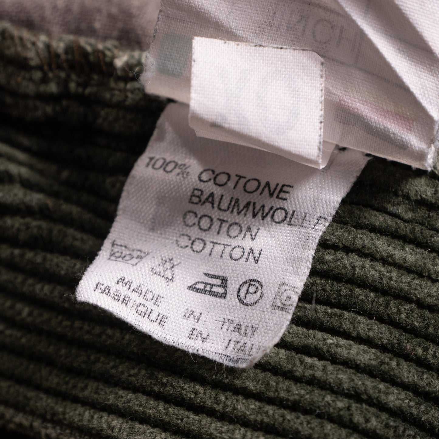 NOS Archival FENDI ROMA Olive Corduroy Trousers – Late 90s Silvia Venturini Fendi Era – Deadstock 100% Pure Cotton Rigid Wale – Size W28 29