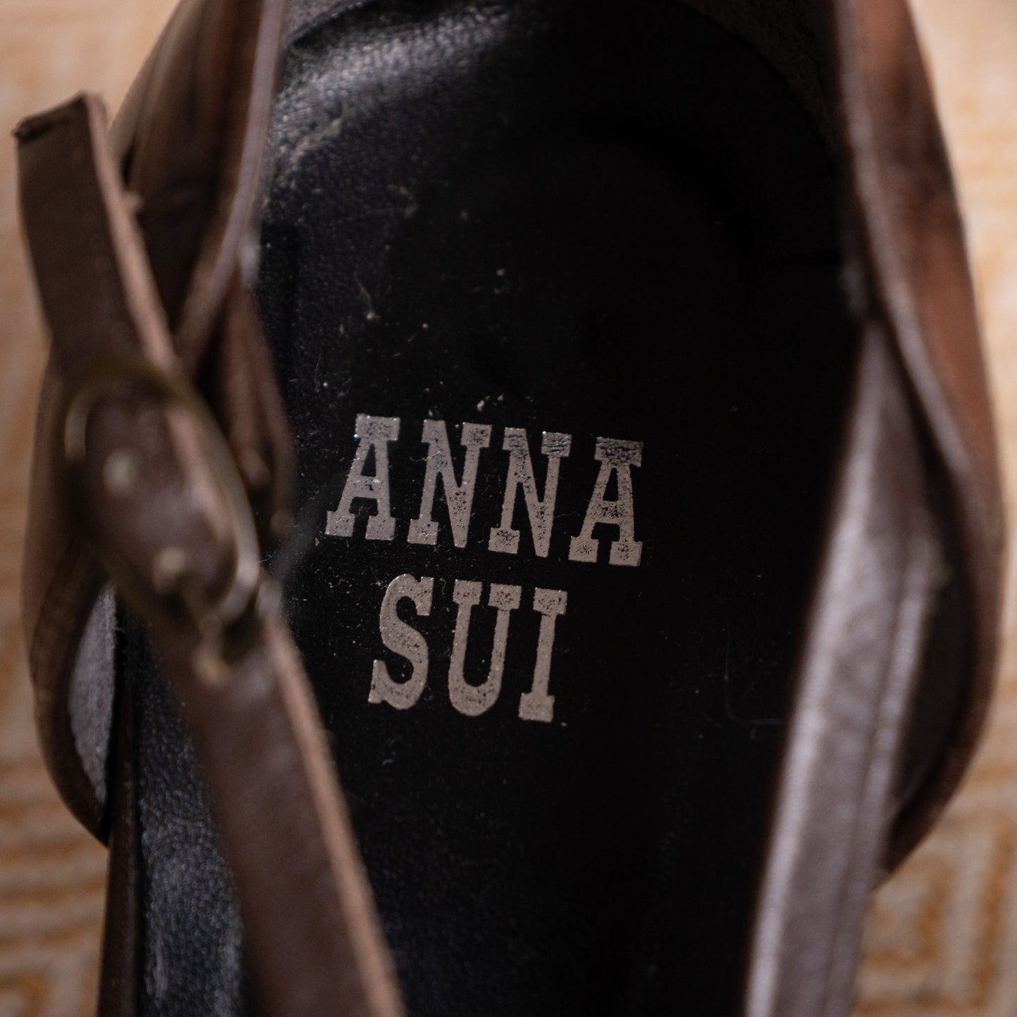 Archival Anna Sui Mainline Croc-Embossed Leather T-Strap Pumps – c. 1990s Made in Japan / Size EU 37.5 - 38