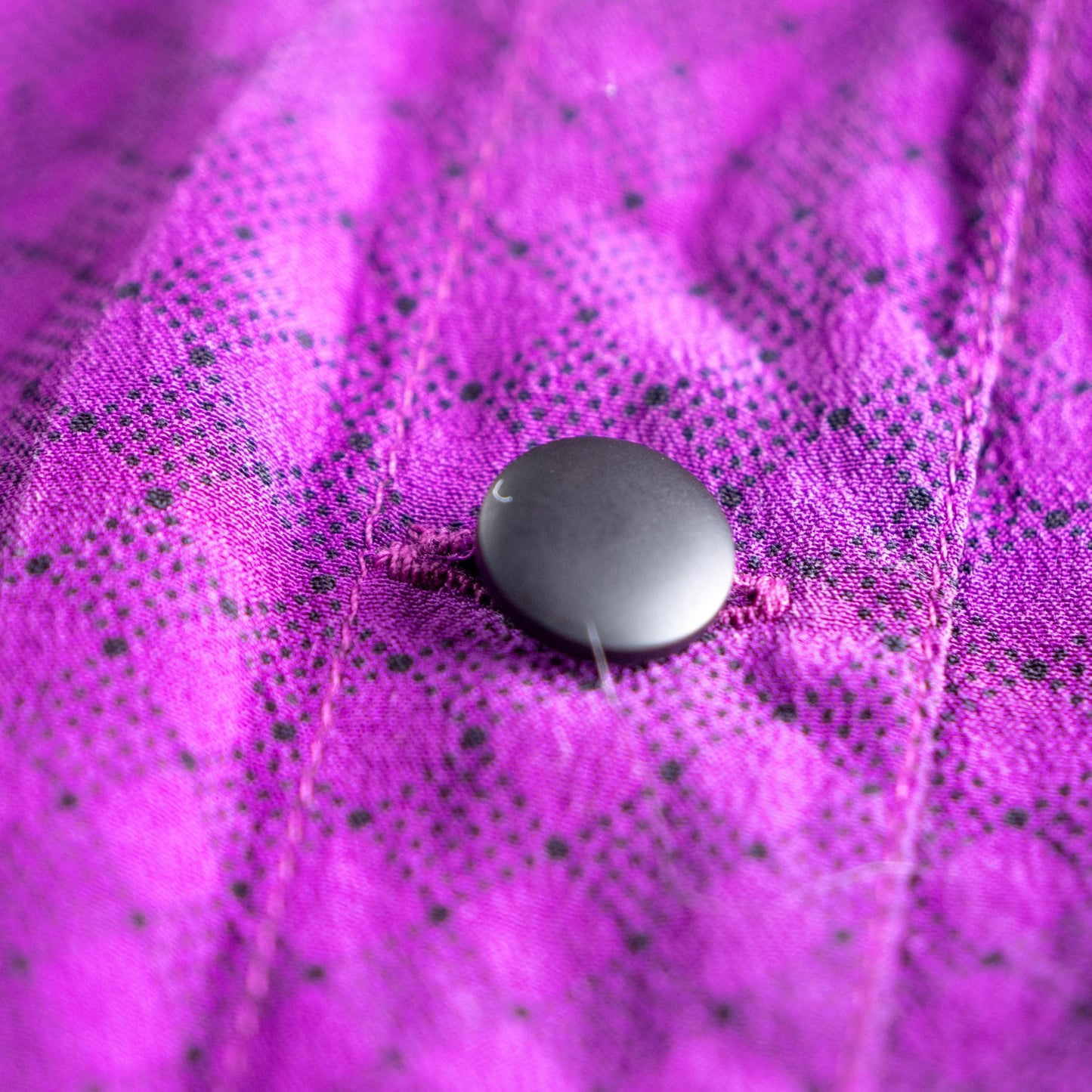 Vintage GIANNI VERSACE 80s Purple Silk Shirt | Unisex Blouson Fit | Black Collar | New Wave Aesthetic | Made in Italy | Boxy size M/L