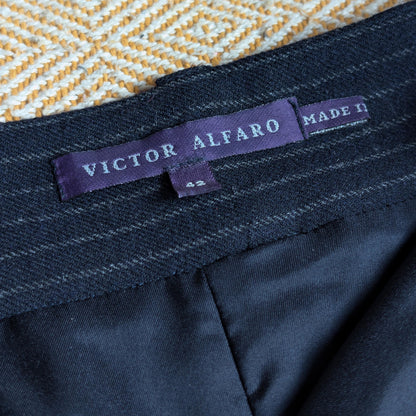 Archival Victor Alfaro Pinstripe Pencil Skirt Deadstock 90s Made in Italy Corporate Chic Office Siren Virgin Wool Fits Size M