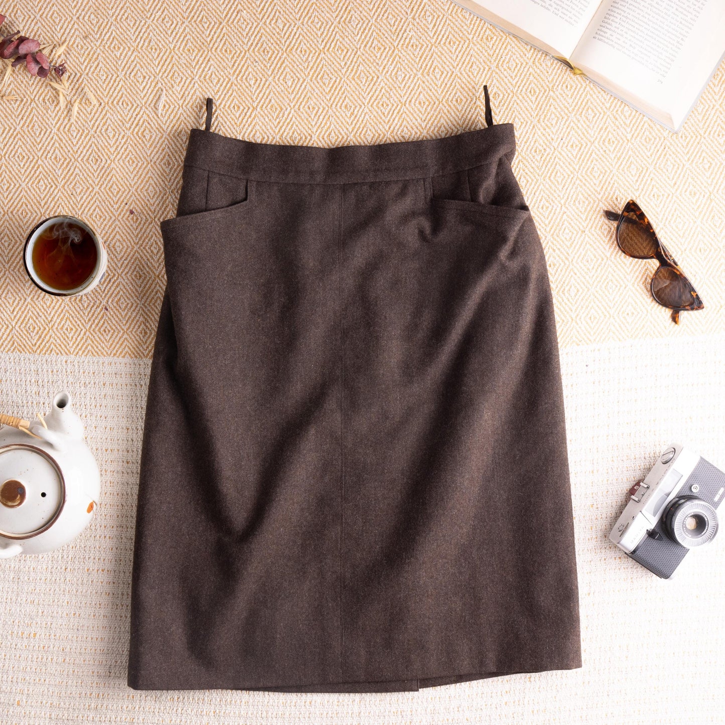 Archival Hermès Wool Pencil Skirt Marron Fonce Espresso Brown Pre-Margiela Era 80s 90s Made in France Quiet Luxury Fits Small 36