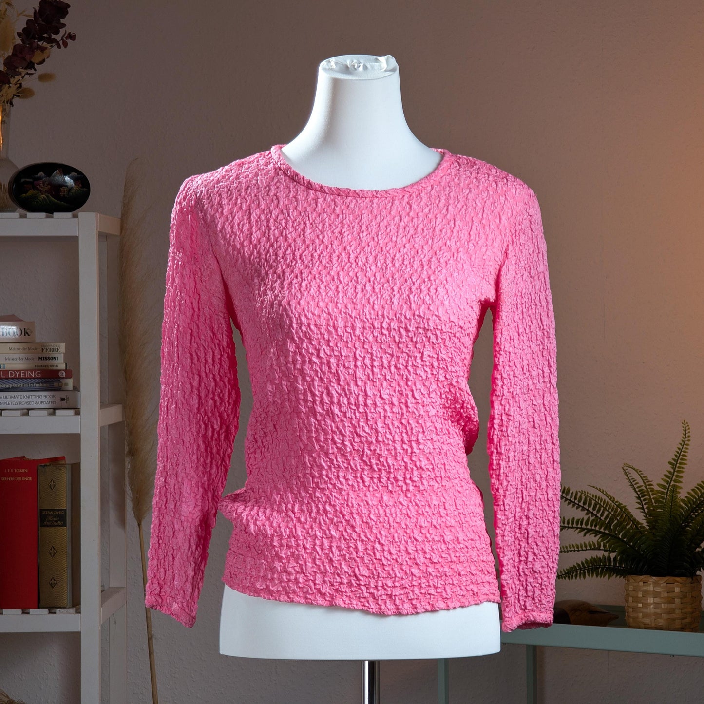 Archival YSL Saint Laurent Rive Gauche Pink Cloque Blouse 80s Silk Blend Keyhole Top Made in France Museum Grade Size M EU 38