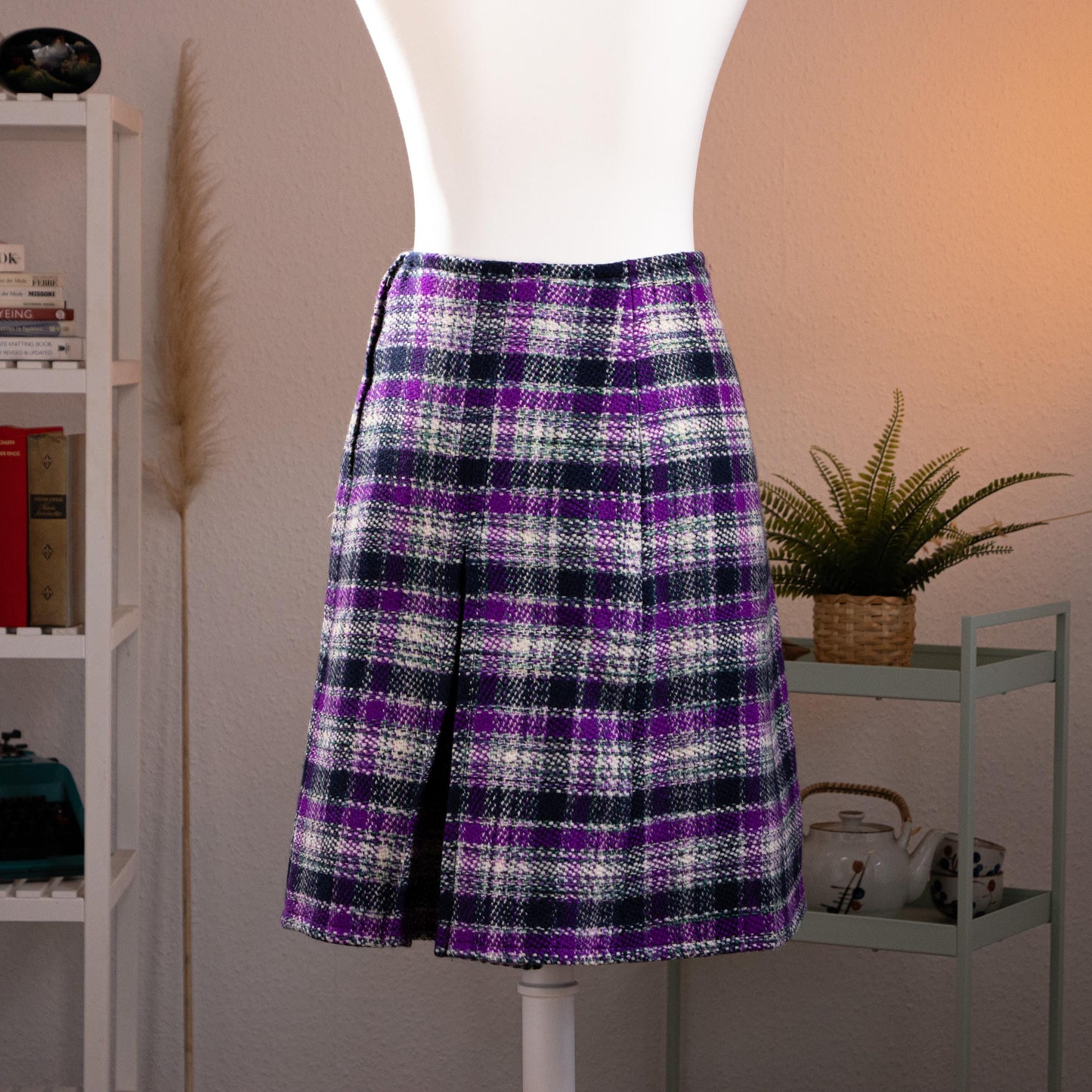 Archival Givenchy Nouvelle Boutique Tartan Tweed Skirt 70s 80s Purple Basketweave Wool Box Pleat Midi Size S EU 36 FR 40