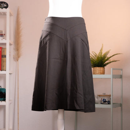 Archival Nina Ricci Sculptural Chevron-Yoke Virgin Wool & Silk-Lined Midi Skirt in Anthracite Melange, Peter Copping Era M