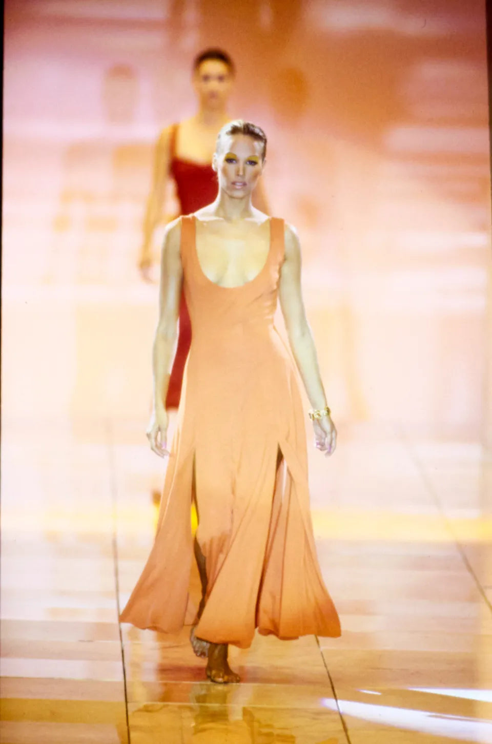 Museum Gianni Versace SS 1993 Runway Dress Orange Linen Emma Sjöberg Wiklund Archival Vintage 90s S
